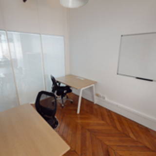 Espace indépendant 70 m² 12 postes Location bureau Rue du Faubourg Poissonnière Paris 75010 - photo 3
